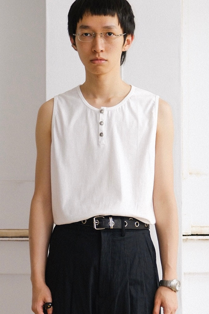 Metal Button Tank