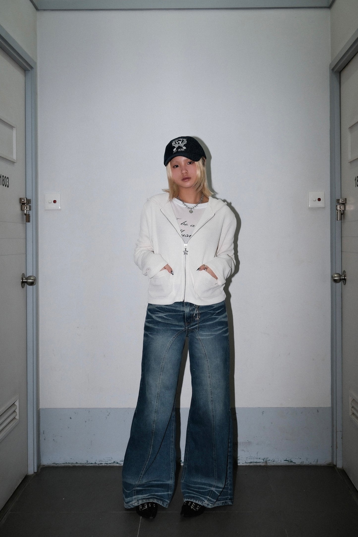 Flow Bootcut Jeans