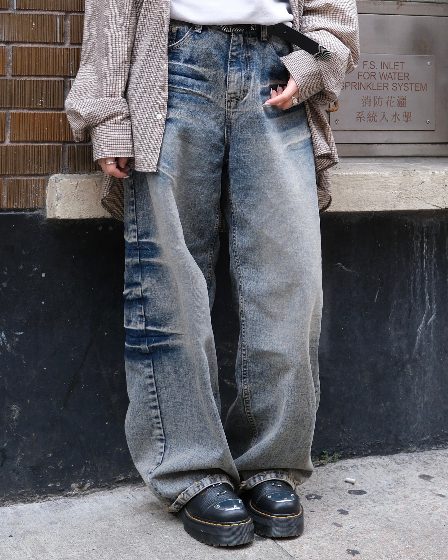 Domingo Embossed Jeans