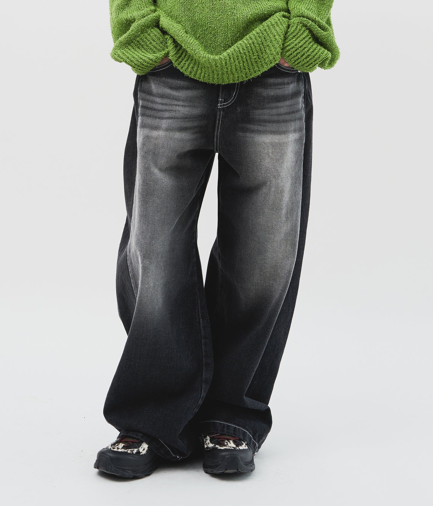 Lakta Larĝa Jeans