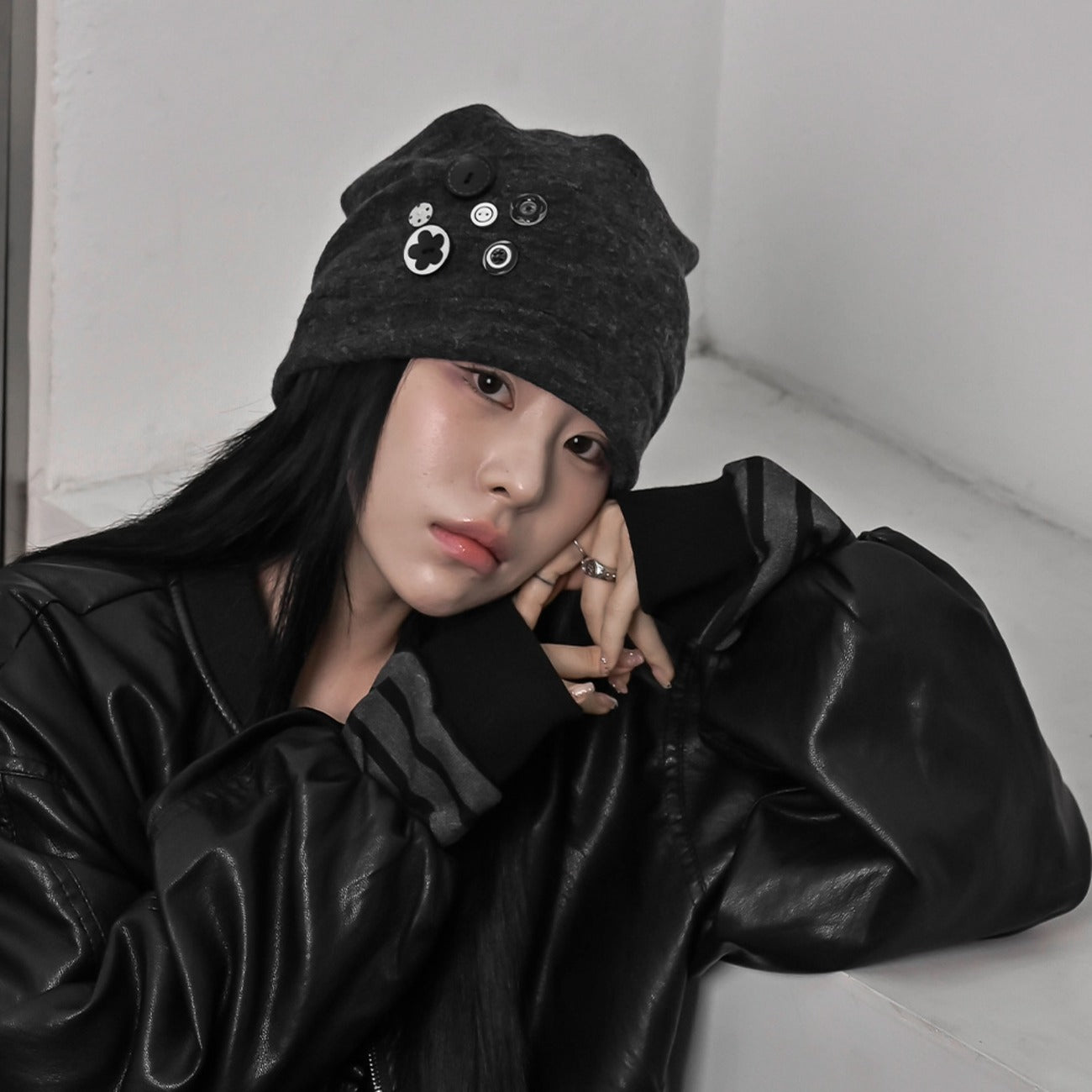 Button Beanie (Ivory)