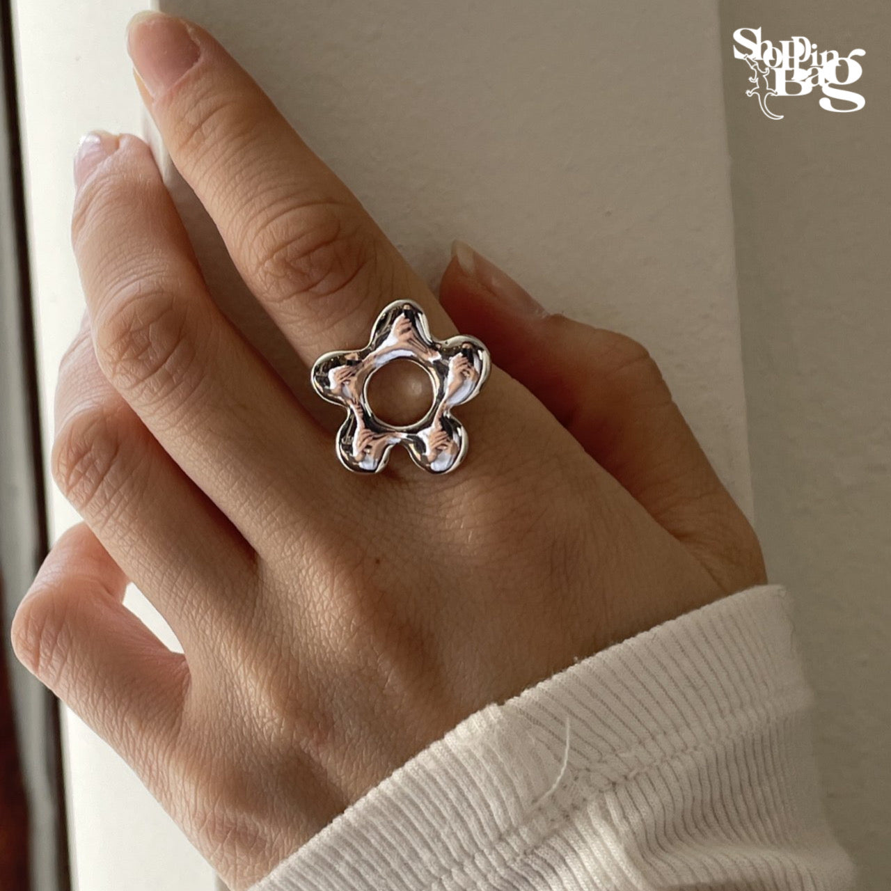 【Must Have】Flower Ring