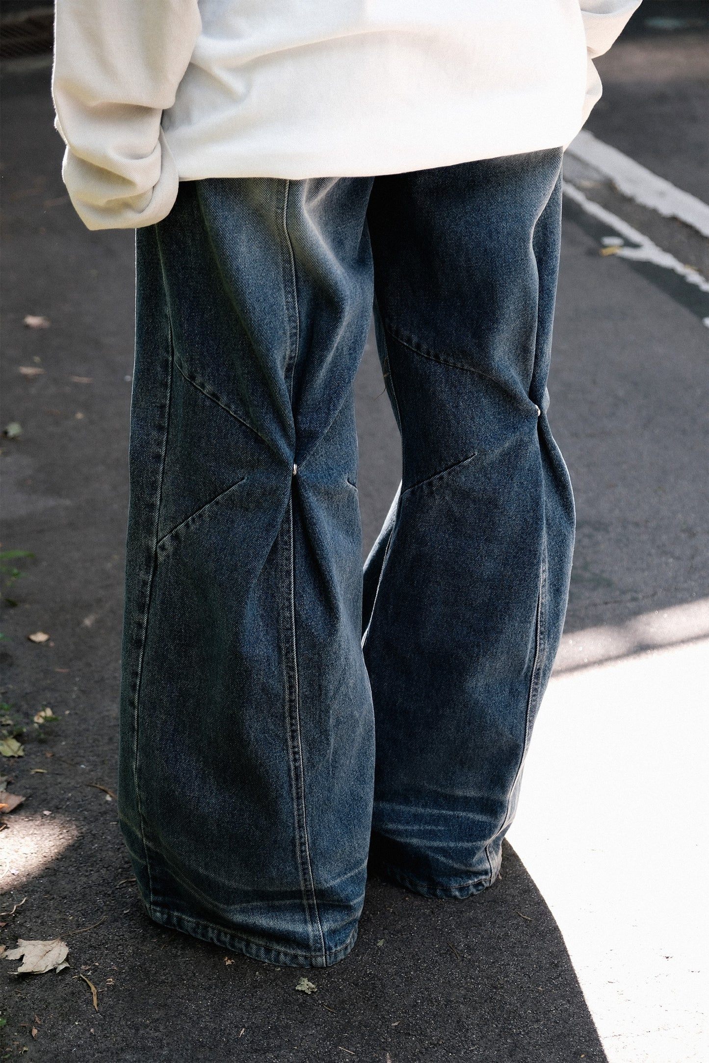 Flow Bootcut Jeans