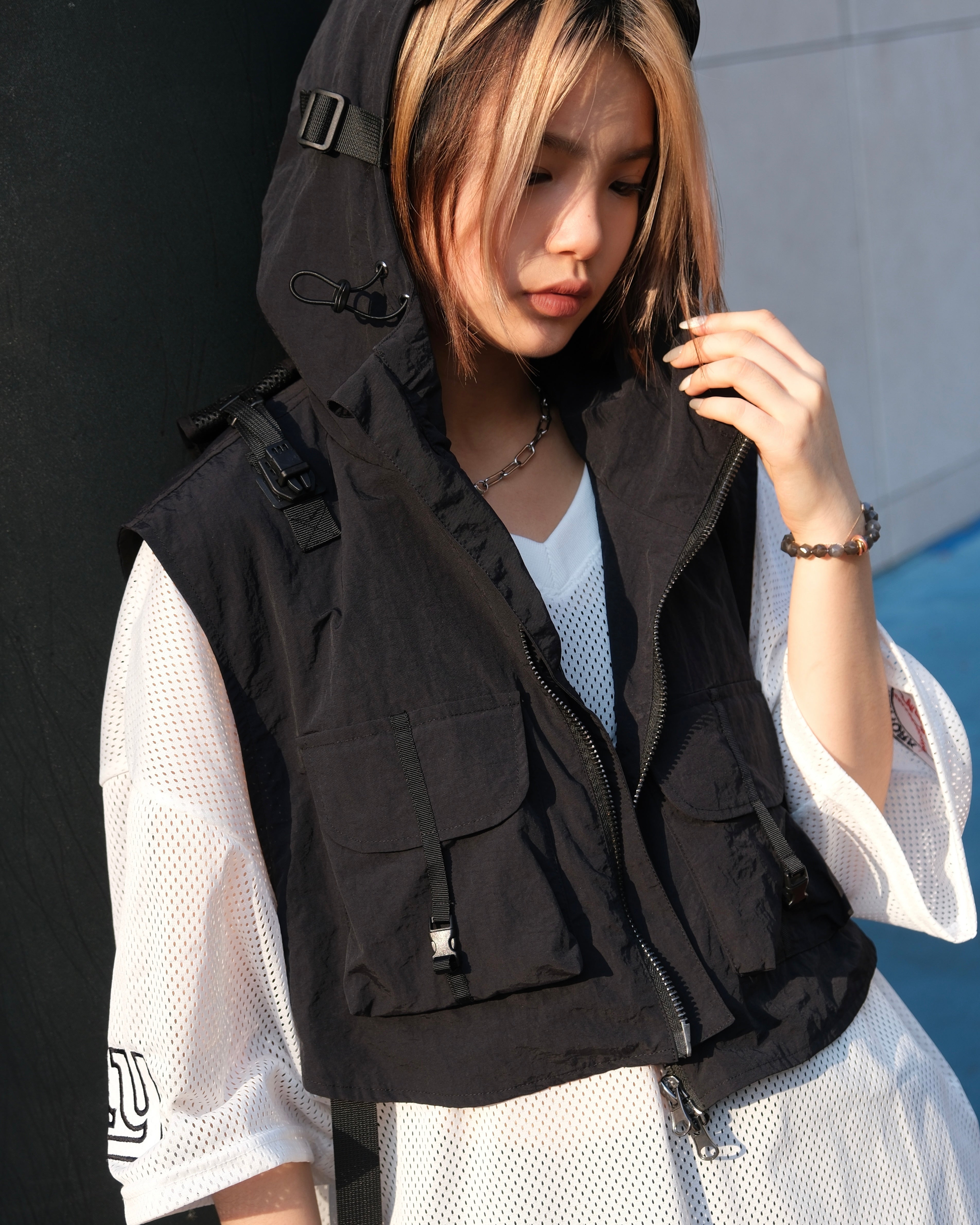 Hooded Crop Vest – SHOPPING.BAG