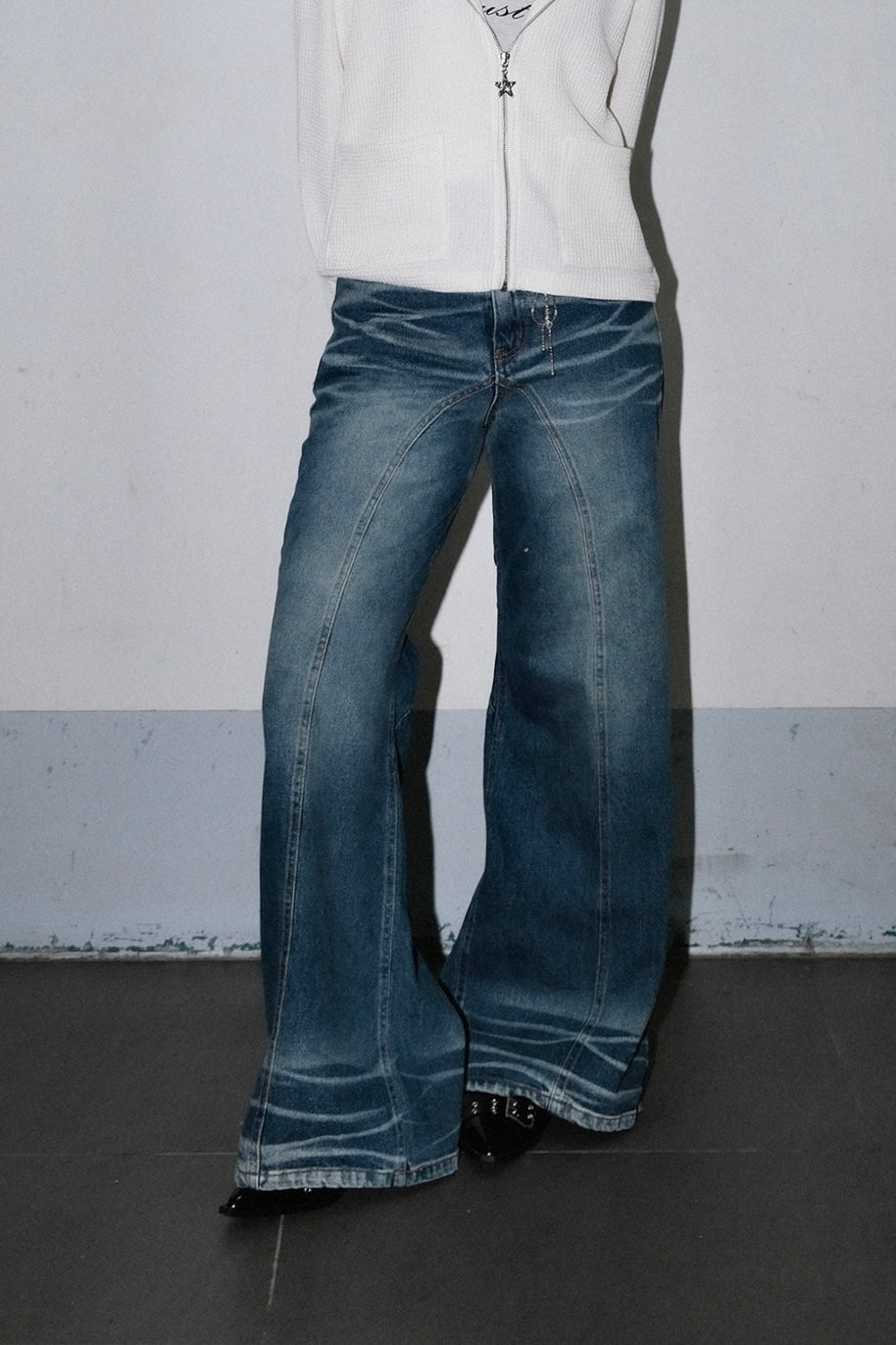 Flow Bootcut Jeans