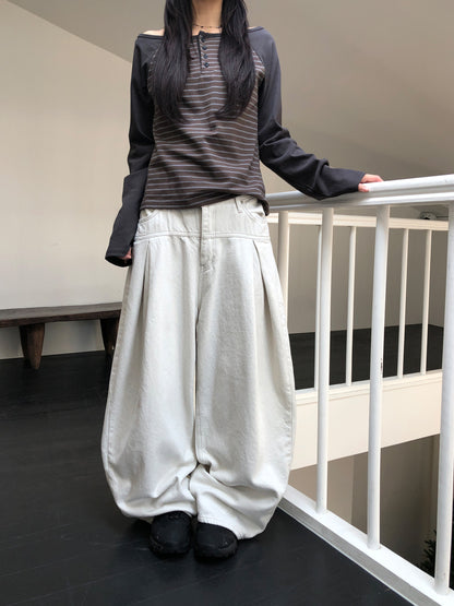 Double Pleats Balloon Jeans