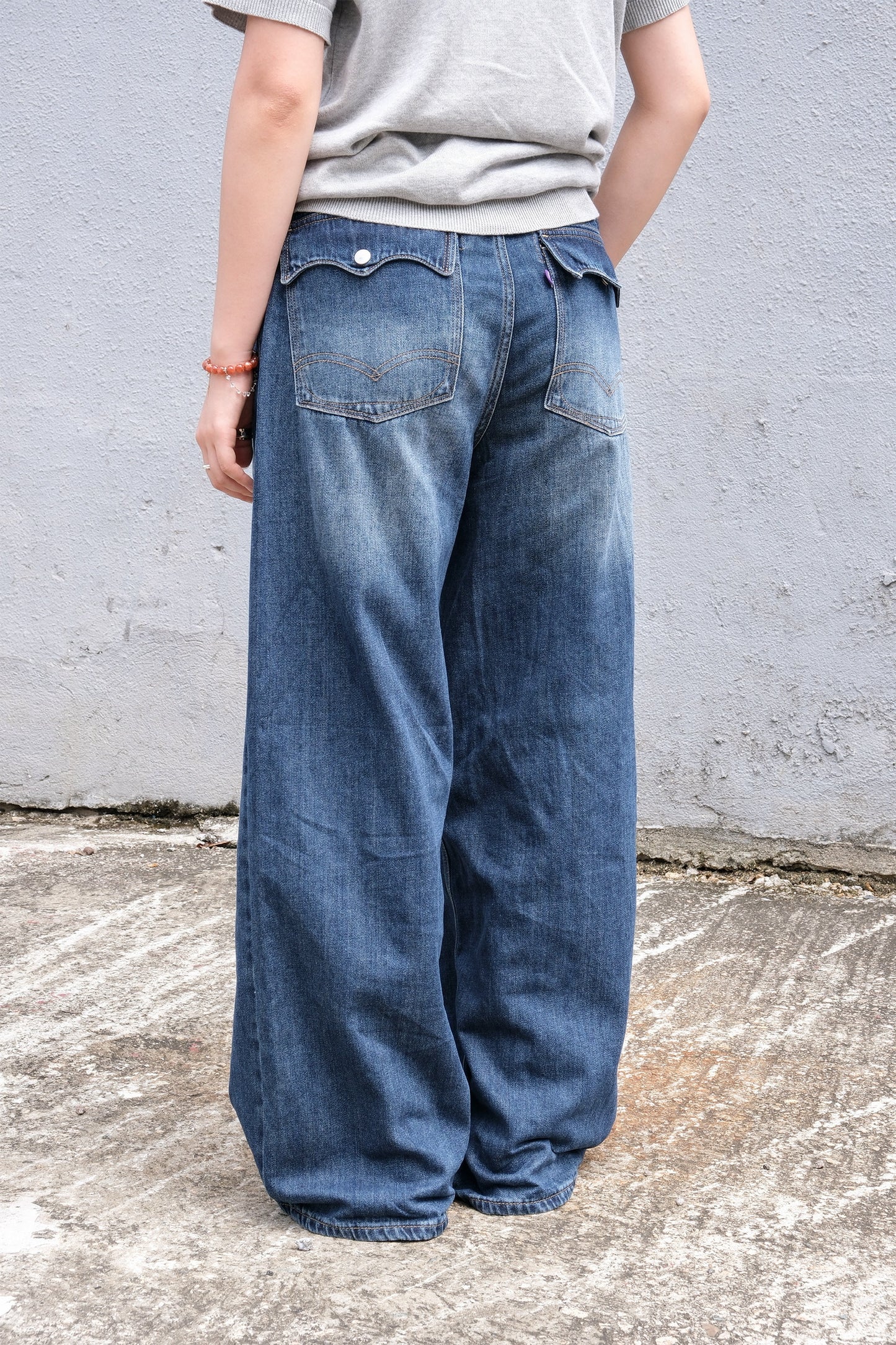 Jimmy Back Pocket Denim