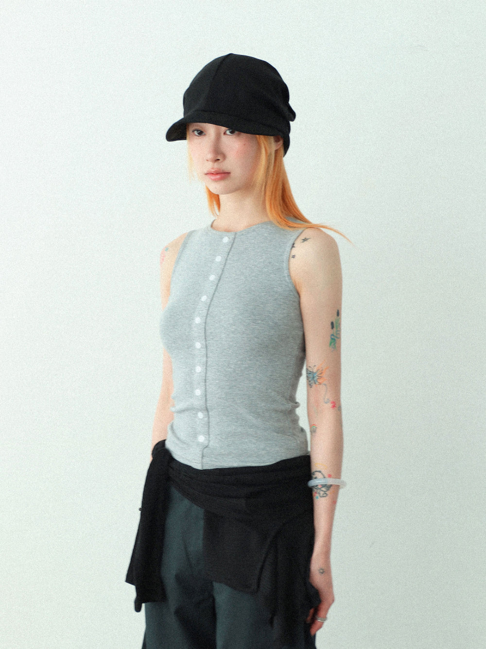 Kayla Button Sleeveless (grey)🌟celebritypick