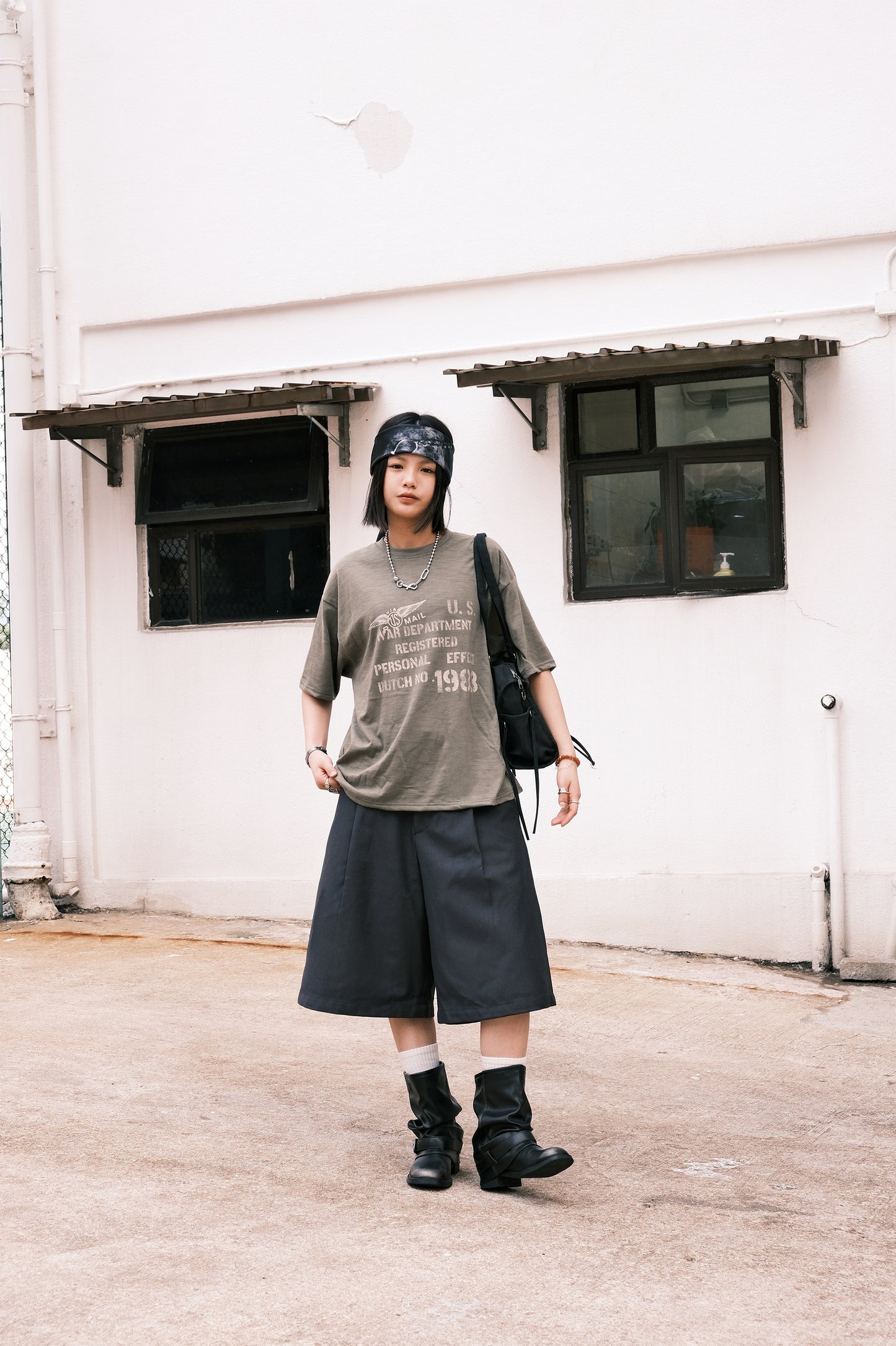 Stage Bermuda Trousers (charcoal)
