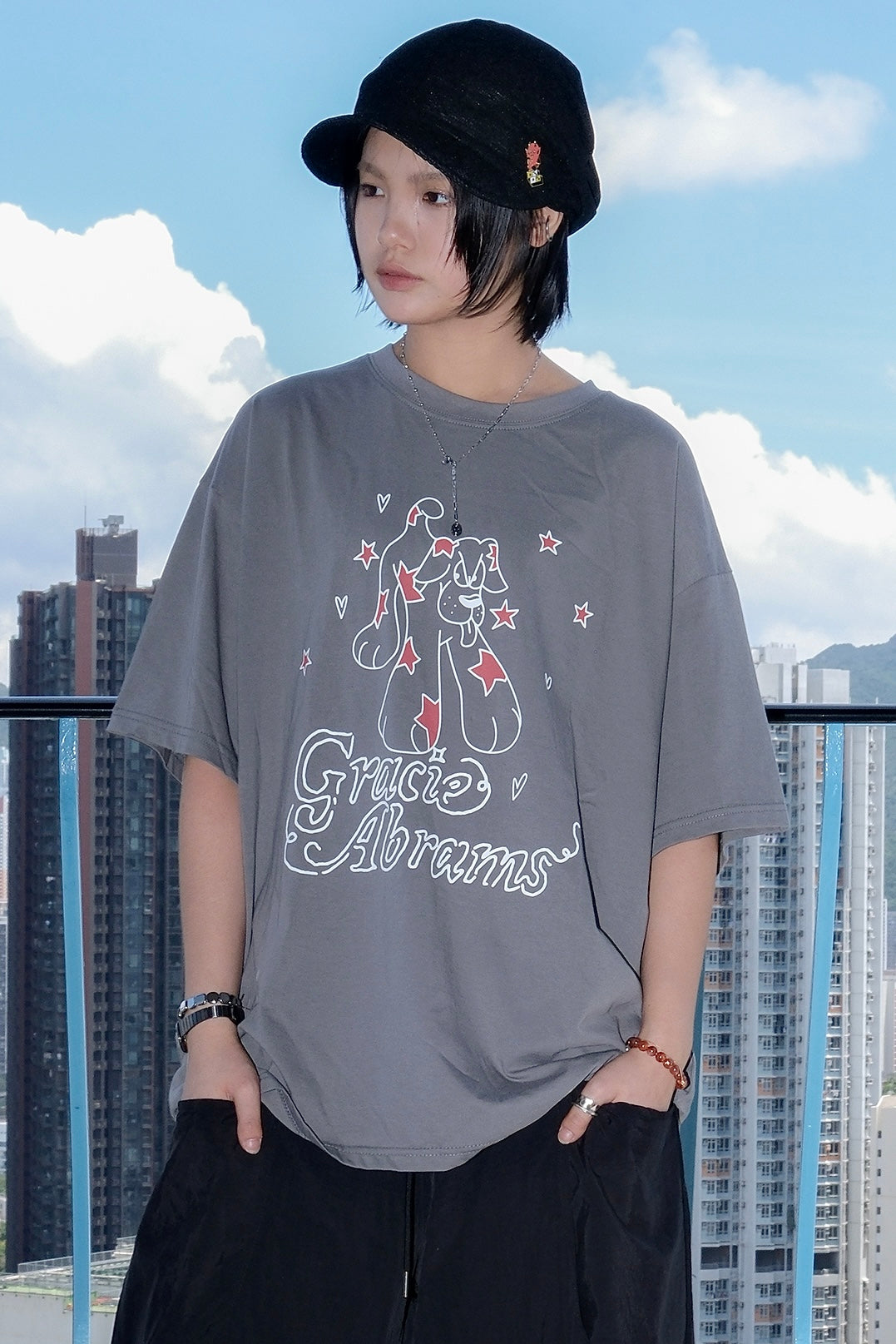 Dreamy Puppy Tee (charcoal)