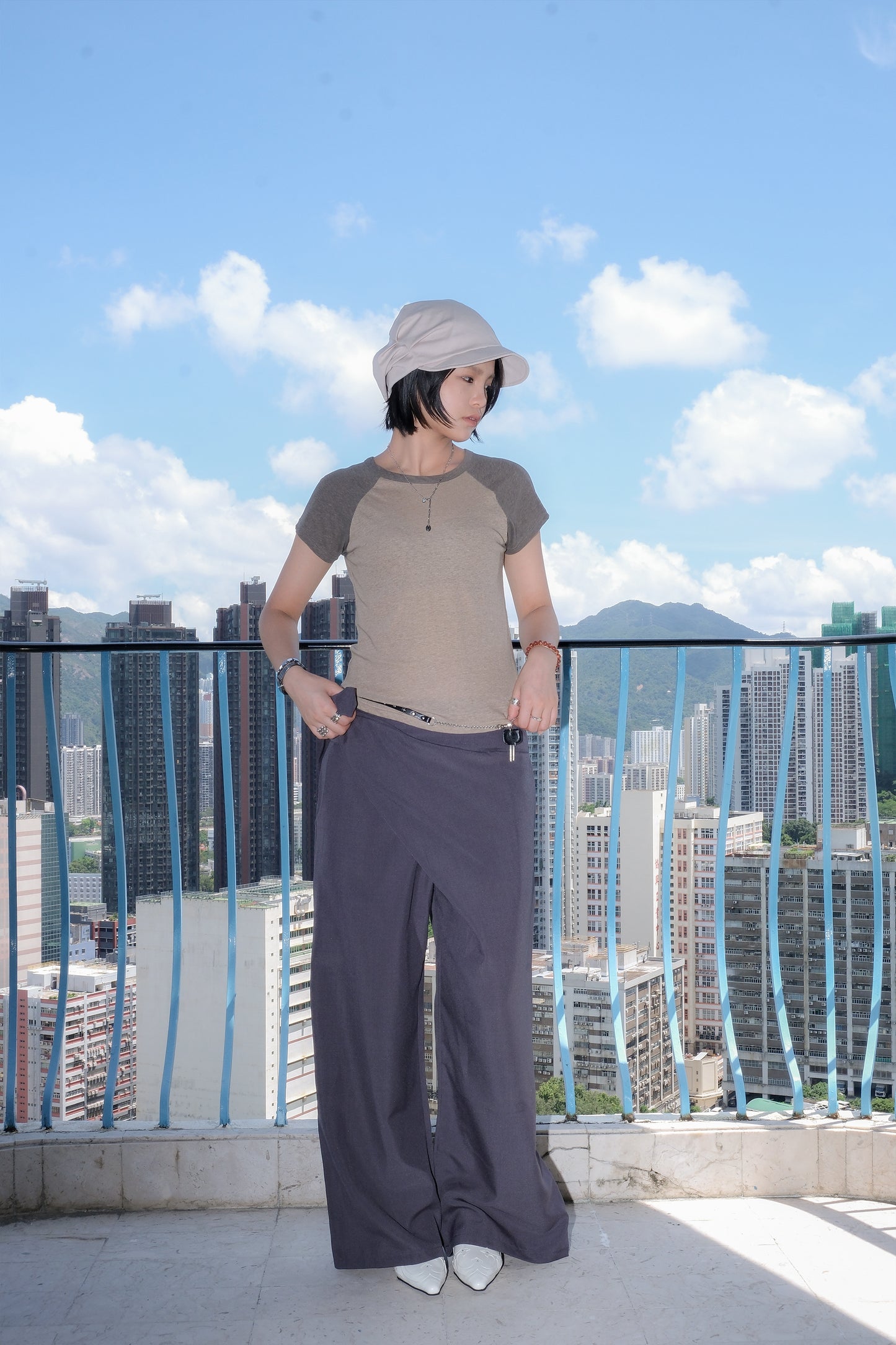 Silket Soft Raglan Top (brown)