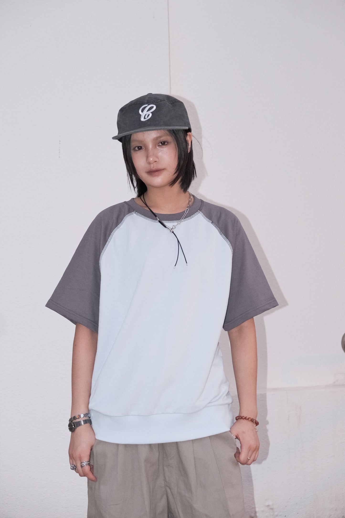 Wesley Raglan Sweatshirt (sky blue)