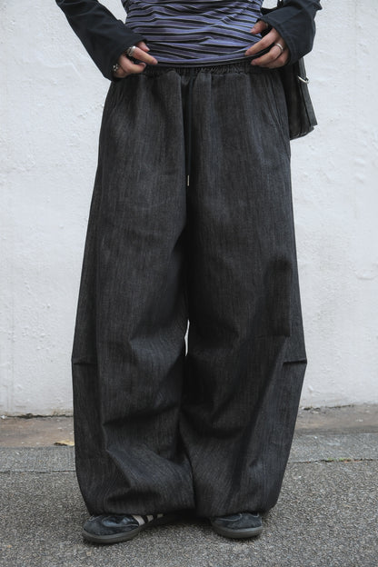 Barrel Pintuck Denim (black)