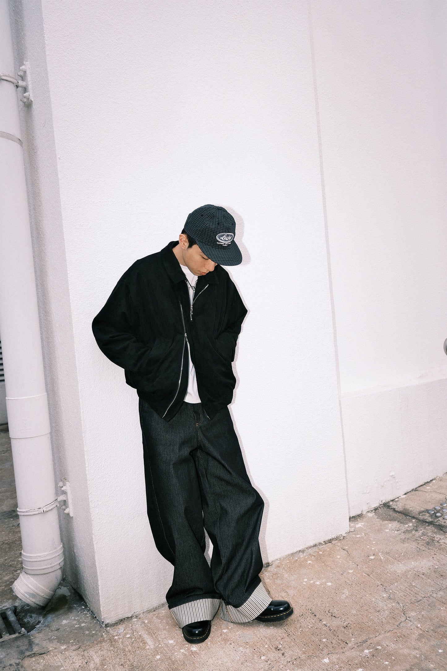 Bowling Roll Up Raw Denim