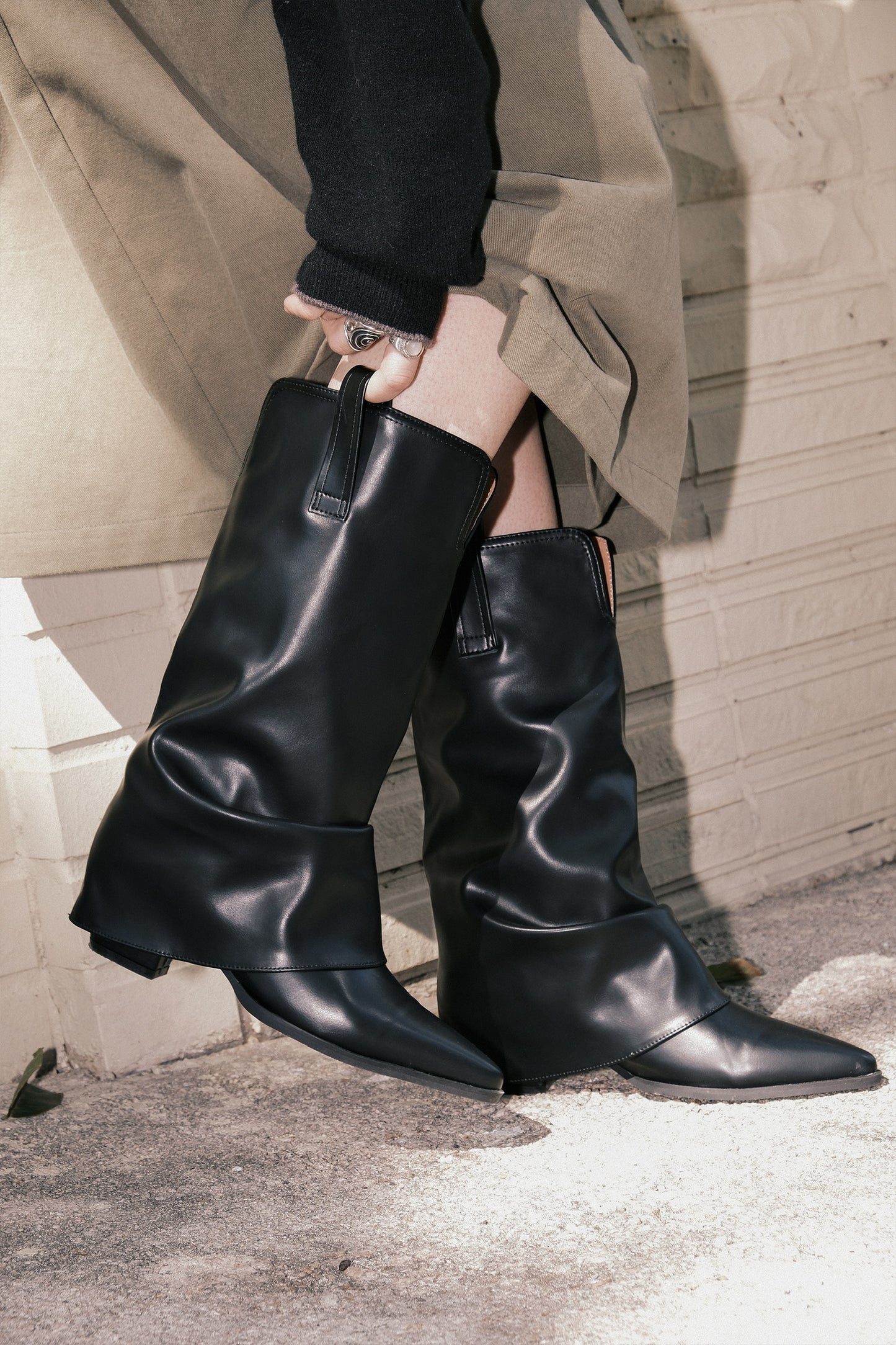 Point Toe Fold Boots