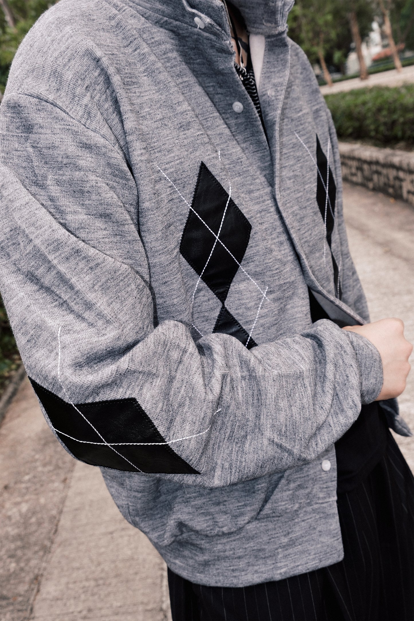 Patched Dia Cardigan (Grey)