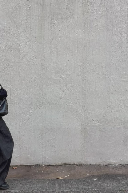 Barrel Pintuck Denim (black)