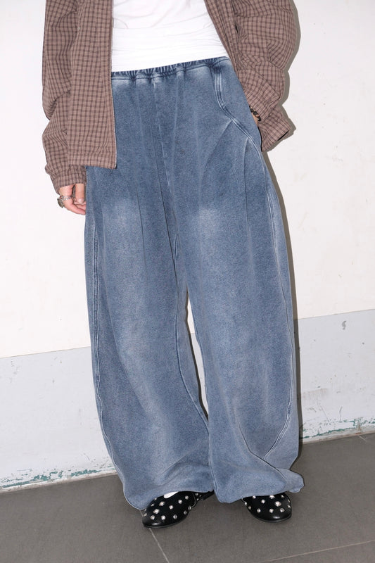 Pike Curved Sweatpants