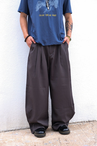 Leen Stripe Slack (deep grey)