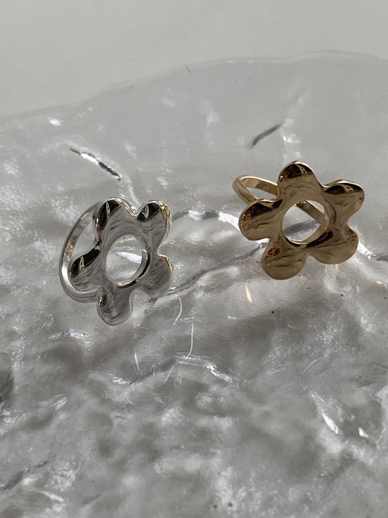 【Must Have】Flower Ring